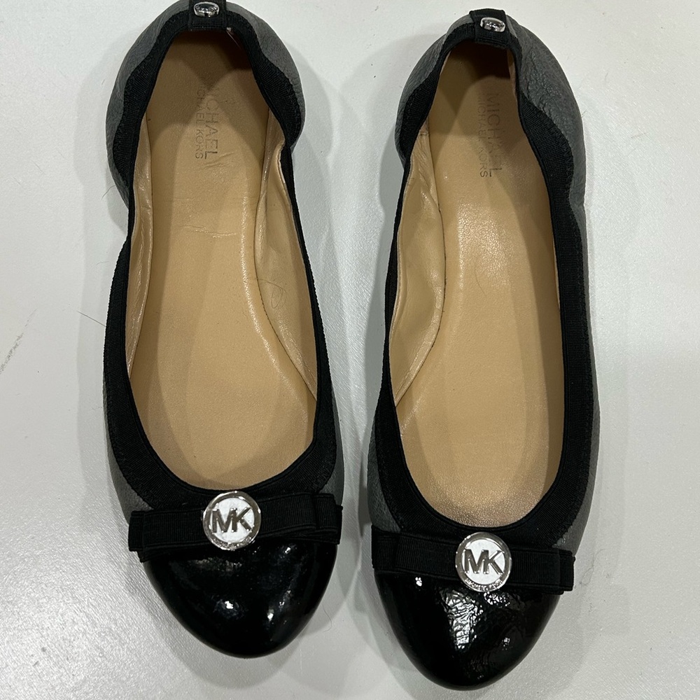 Michael Kors leather ballet flats- size 8.5